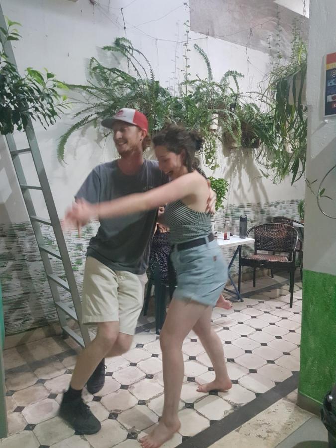 Pagration Youth Hostel Атина Екстериор снимка